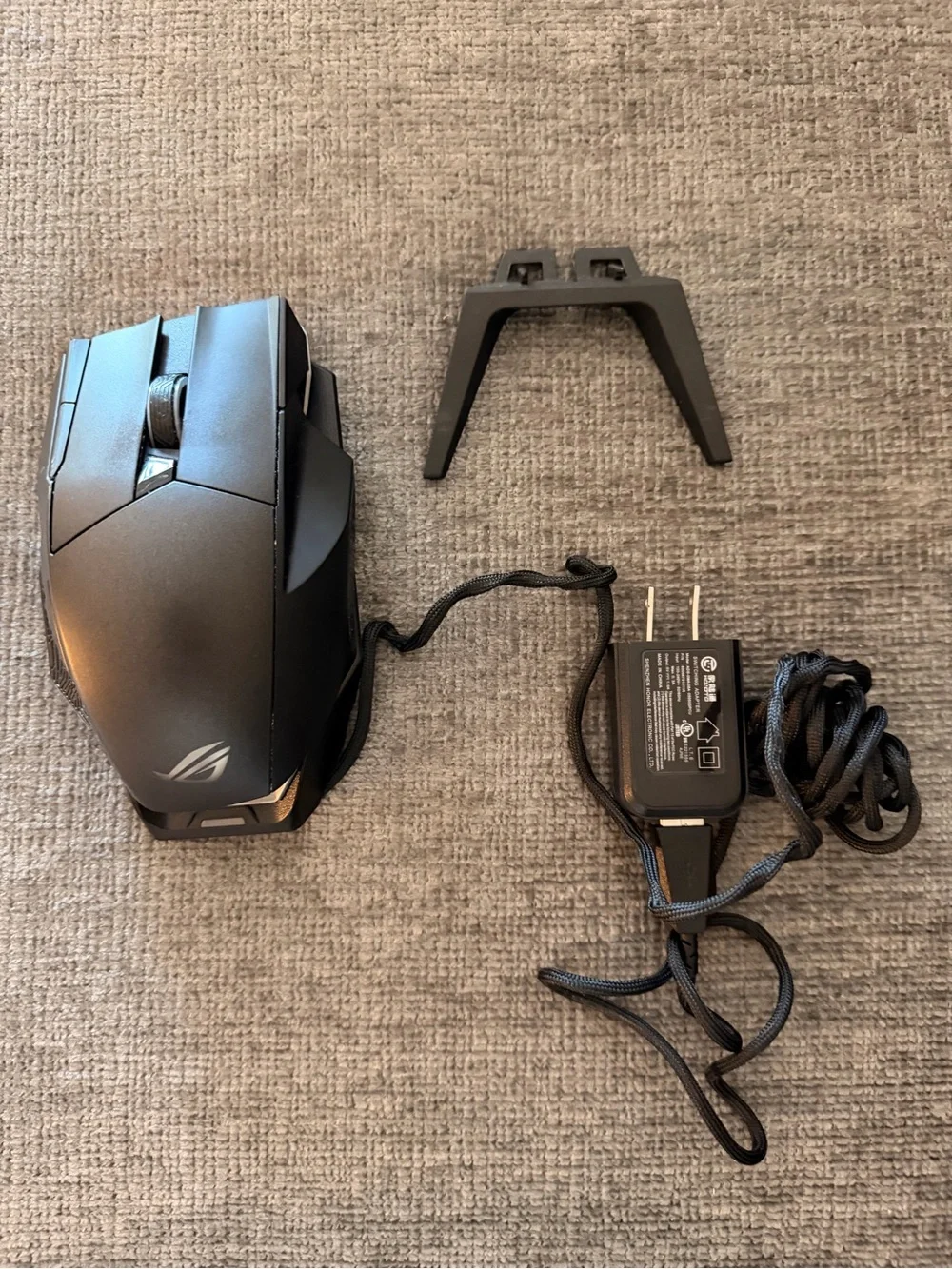 Black Wireless Gaming Mouse with Docking Base